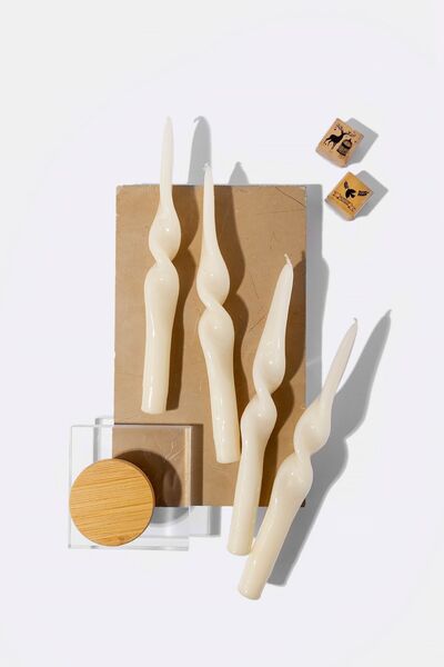 Gizemli Home 4 Lü Set Krem Renk Burgulu Şamdan Mumu