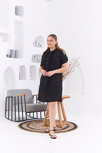 RMG Yaka Pileli Büyük Beden Siyah Elbise