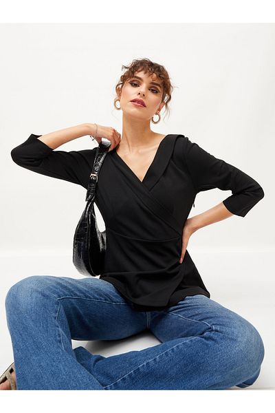 Sassafras By Styli Lapel Detail V Neck Top