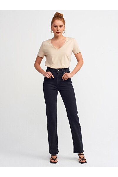 Dilvin Kadın Bej V Yaka Basic T-shirt