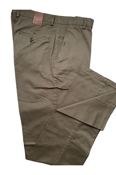 Gruva Men's Regular Fit Regular Cut Lycra Flexible Comfortable High Waist Gabardine Trousers