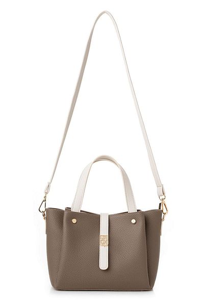 Vince Camuto Women's Handbag - Stylish and Useful Design