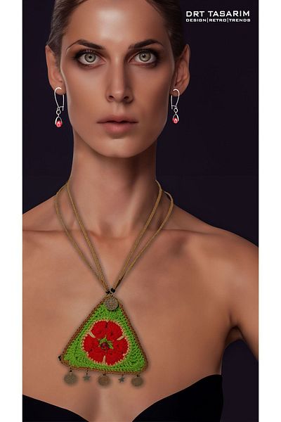 drt tasarım Crochet Triangle Motif Necklace Earrings Jewelry Set