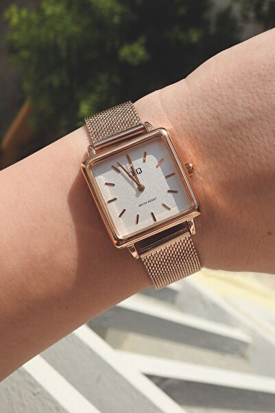 Q&Q Kadın Kol Saati Qb51j011y