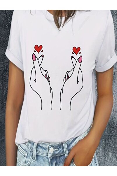 CLASSY.MODA قميص تيشرت سوبريم للنساء - أبيض مطبوع قصة فضفاضة برقبة دائرية وأك...