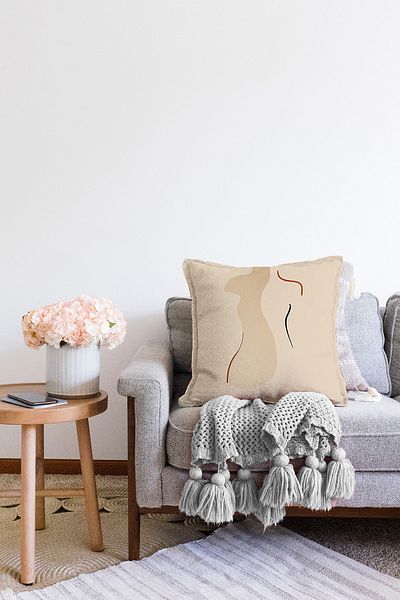 Realhomes Γυναικεία σιλουέτα με σκηνικό κρέμας με ψηφιακή εκτύπωση μοντέρνα ριχτάρι μαξιλαροθήκη Raschel