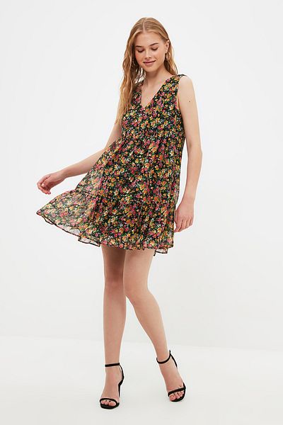 Trendyol Collection Vícebarevné široké střihové květinové tkané šaty TWOSS20EL2329
