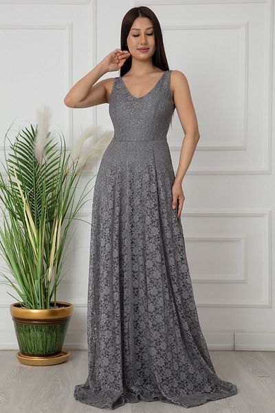 PULLIMM Elans 13103 Rochie lungă cu decolteu în V din dantelă