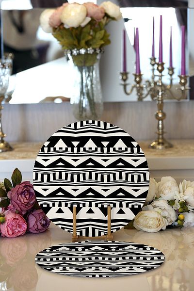 Realhomes 2-Piece Scandinavian Patterned Ethnic Design Digital Printed Modern Round Plate & Placemat