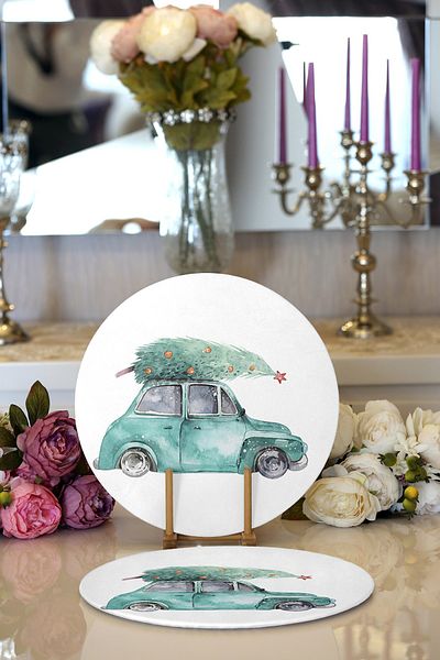 Realhomes 2-Piece Christmas Themed Car Design Digital Printed Modern Round Charger & Placemat