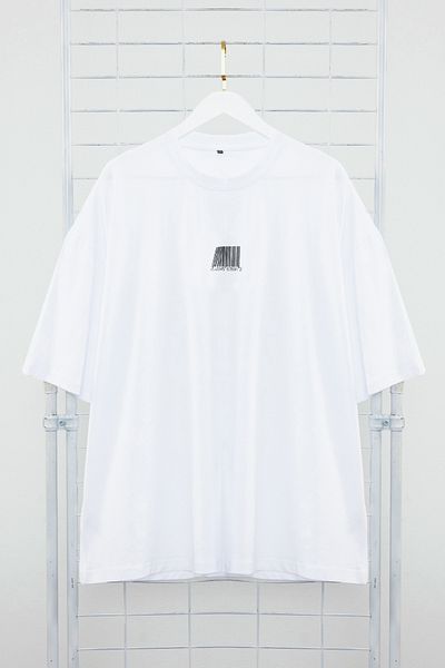 Trendyol Collection Nagy méretű fehér túlméretes/széles szabású 100% pamut szöveges nyomtatott póló TMNSS24BF00015