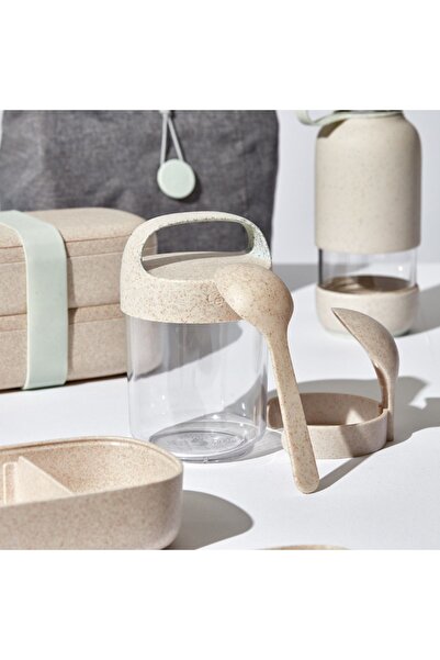 lekue To Go Bej-şeffaf Kaşıklı Atıştırmalık Kabı - 600ml