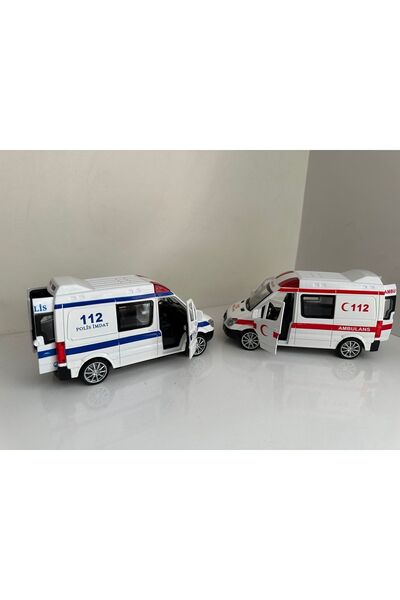 RAMO'S STORE Vardem Metal Ambulans Ve polis  (ön Ve Arka Kapıları Açılır)