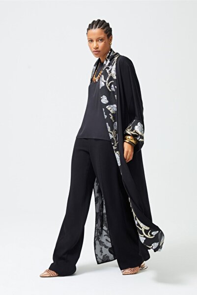 Nuum Design Brocade Garnished Abaya Black & Shawl