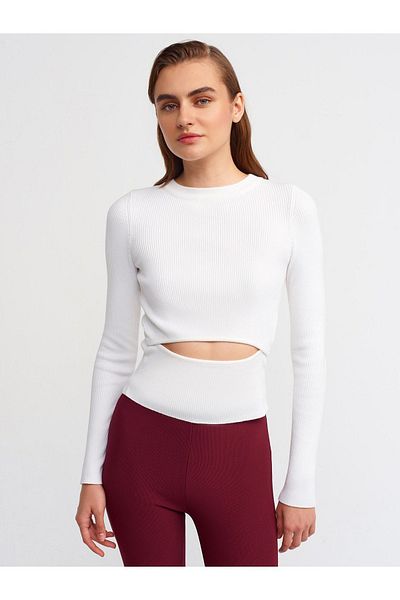 Dilvin 10285 Crew Neck Front Low-cut Sweater-ecru