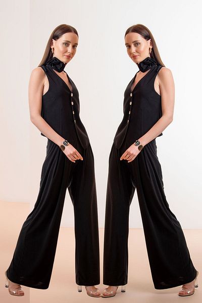 Laranor Wide Leg Trousers - Pleat Detailed