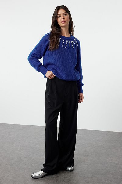 Trendyol Collection Pulover de tricotaj cu detalii din piatră cu textura moale Saks TWOAW24KZ00685