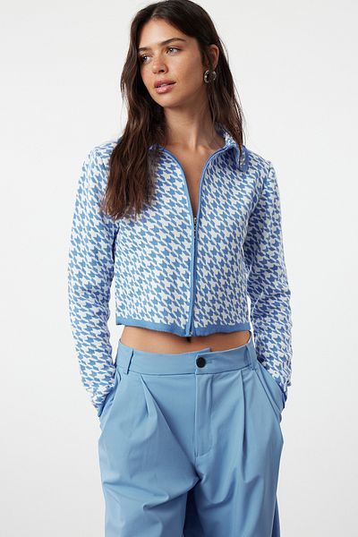 Trendyol Collection Tricot Cardigan Crop - Albastru cu Detaliu Guler Crop TWOAW22HI0067
