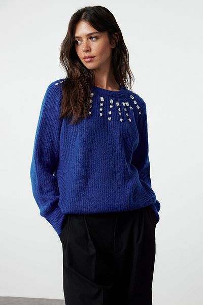Trendyol Collection Pulover de tricotaj cu detalii din piatră cu textura moale Saks TWOAW24KZ00685