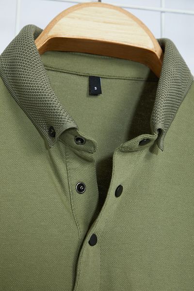 Trendyol Collection Тениска с поло яка каки - обикновена кройка TMNSS24PO00047