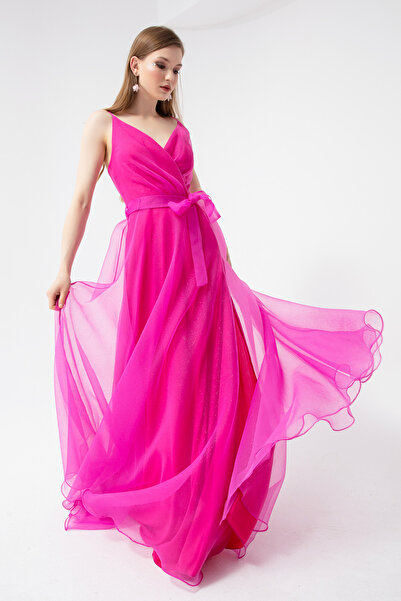 Lafaba Női fukszia duplasoros nyakú, öves hosszú ezüst estélyi ruha