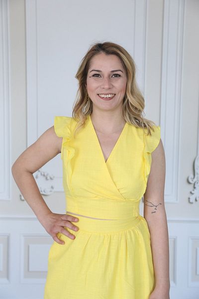 La Brezza Sárga vászon fodros fűzős részletes blúz Flounce szoknya szett