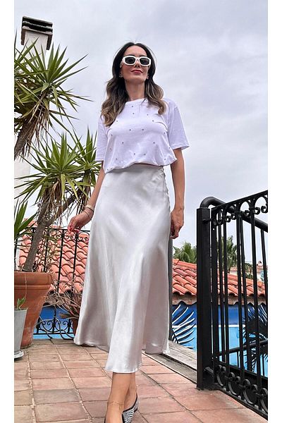 Atelier Derin Fusta midi din satin gri deschis