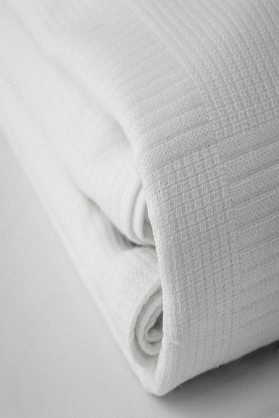 SUVAY Checkerboard Patterned Single Pique Bedspread Checkerboard Pattern White Cotton Bedspread