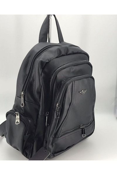 MEGA ÇANTA Rucsac negru pentru femei - elegant și convenabil