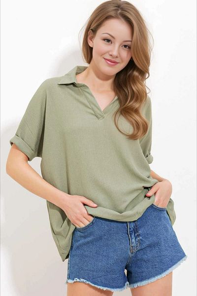 hazelin Bluză de damă verde cu gât polo - Croi lat HZL24S-BD104861