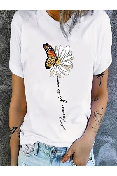 CLASSY.MODA قميص تيشرت سوبريم للنساء - أبيض مطبوع قصة فضفاضة برقبة دائرية وأك...