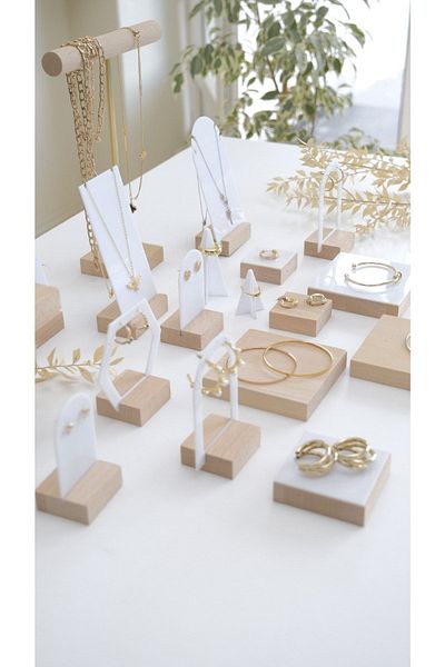 Kpleksi White Series 19 Piece Jewelry Organizer Showcase and Exhibition Stands