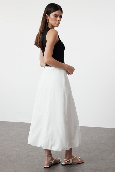 Trendyol Collection Ecru Maxi Length Balloon Cut Woven Skirt - TWOSS24ET00228