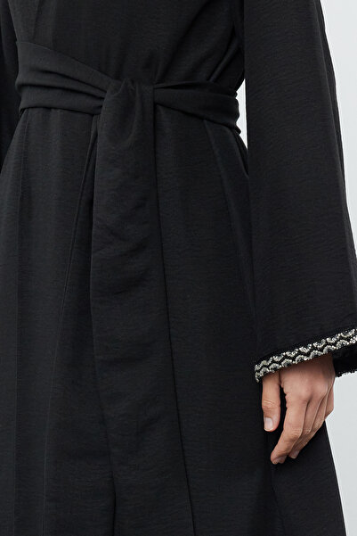 Trendyol Modest Čiapka Black Stone Striped Woven Woven - Ferace/Abaya TCTSS24KF00037