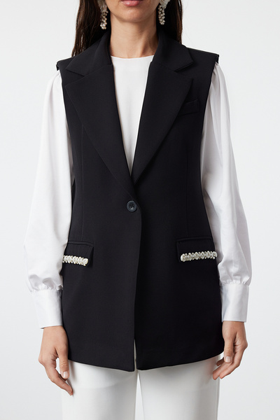 Trendyol Modest Fabric Woven Black Vest - Accessory Detailed TCTSS24YL00011