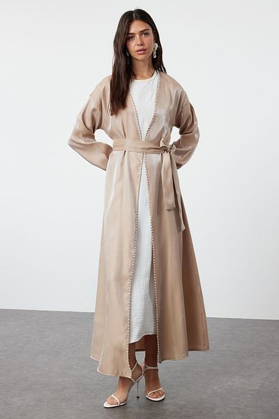 Trendyol Modest Shiny Pearl Detailed Camel Woven Cap - Ferace/Abaya TCTSS24KF00040