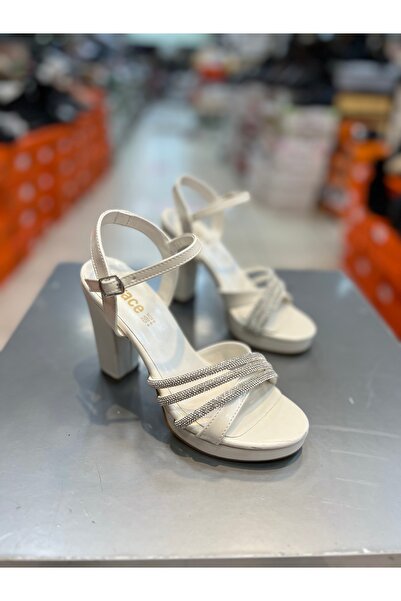 Hacıoğlu Ayakkabı Serrace Sa kamenčićima cipele sa platformom i remenčićima