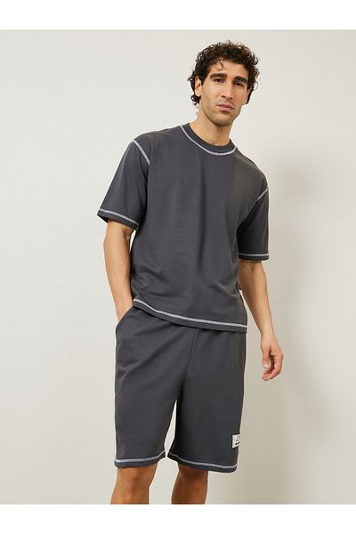 Styli Oversized Contrast Overlock Terry T-Shirt & Shorts Co-Ords
