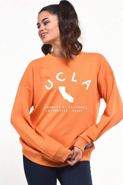 UCLA سويت شيرت نسائي برتقالي كبير الحجم - رقبة دائرية، مطبوع ألاميدا