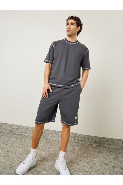 Styli Oversized Contrast Overlock Terry T-Shirt & Shorts Co-Ords