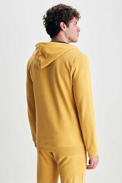 UCLA HILGARD Yellow Hooded and Zippered Printed Standard Fit Men's Sweatshirt