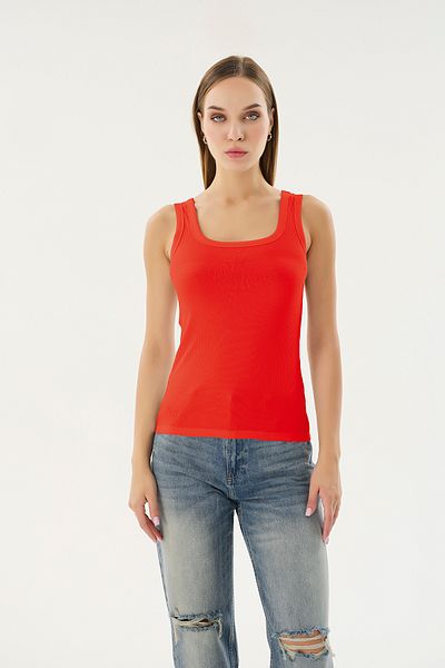 Sevim 16157 Model Women's Fittili Square Collar Sleeveless T-shirt
