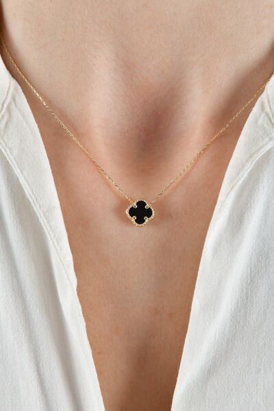 O'an Jewelry 14 Ayar Altın Oniks Taşlı Yonca Kolye