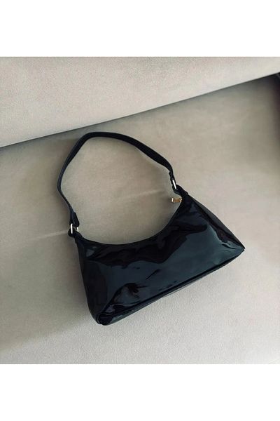 ESTUTE Modele de genți negre - Geantă de cruce, mână, sticlă și baghetă