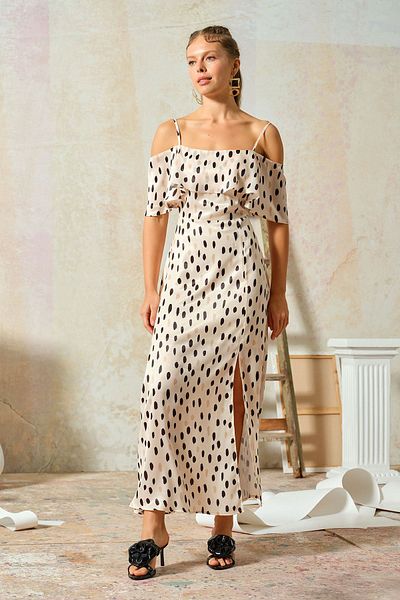 UPGRADE Rochie bej din satin fara bretele