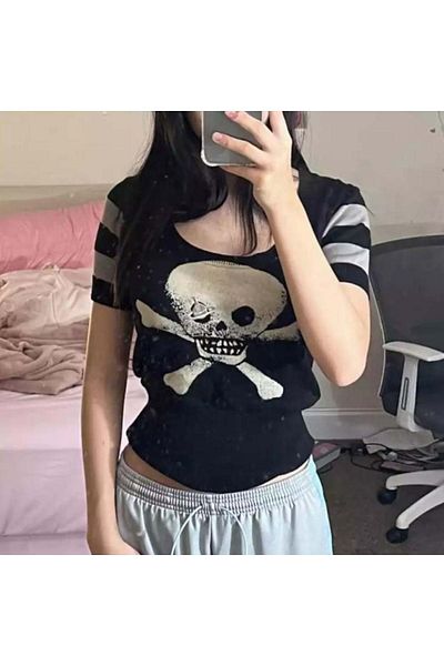 Köstebek Ars Harajuku Fashion Oldskull Half Women's T-Shirt