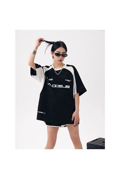 Köstebek Λευκή ρίγα λεπτομέρεια Blackleon Unisex Tshirt