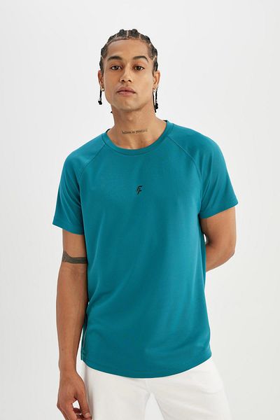 DeFacto Αθλητικό μπλουζάκι DeFactoFit Slim Fit - Πλήρης λαιμόκοψη, Βαρύ ύφασμα, κοντό μανίκι V2887AZ24SP