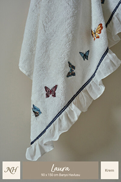 Nazik Home Рушник з вишивкою «Метелик» від Laura