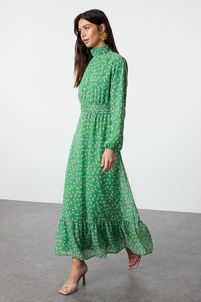 Trendyol Modest Zelené šifonové šaty s květinovým vzorem - Detail límečku a pasu - Podšité TCTSS22EB0032